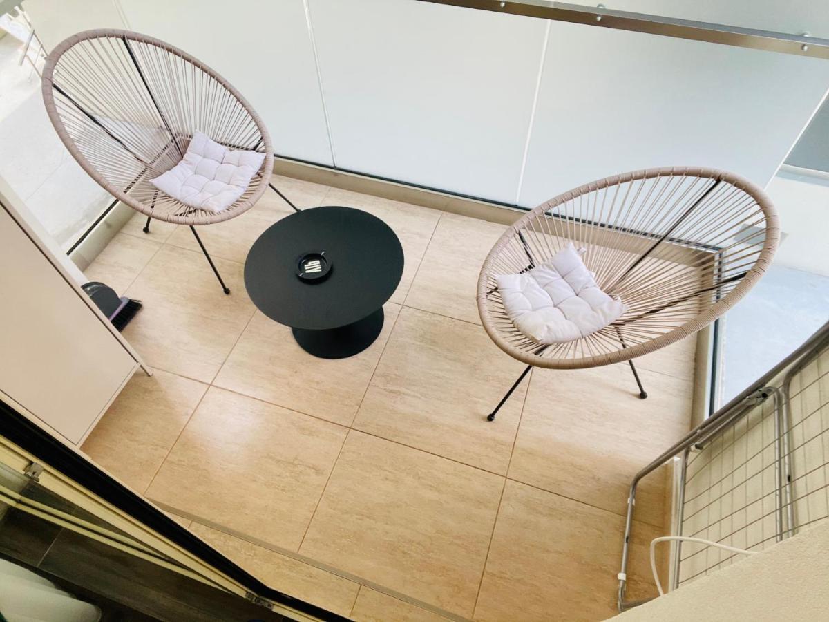 Luxury Studio - Maison 103 - Stefan Building Complex Apartment Navodari Exterior photo